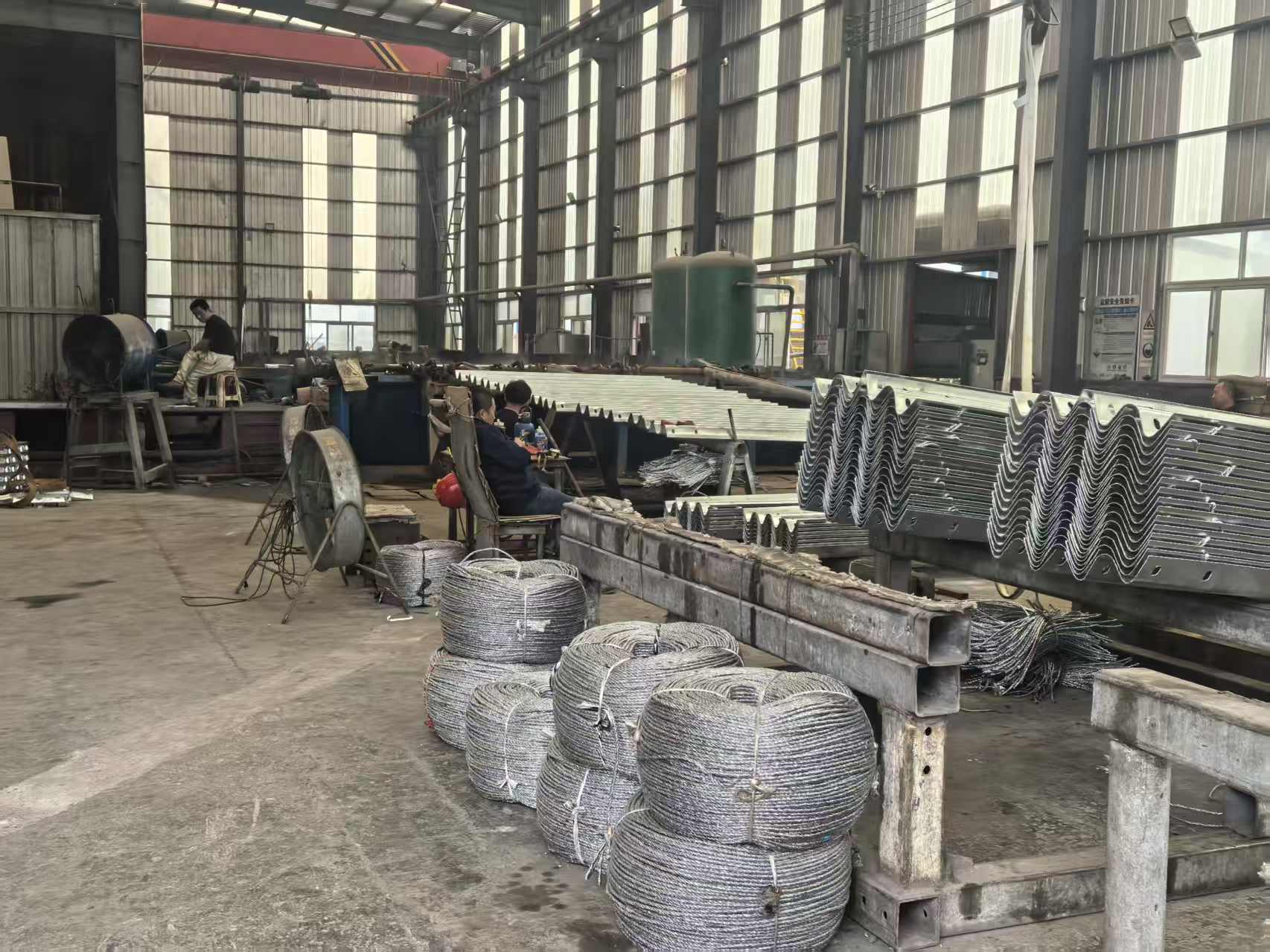 绵阳市热镀锌波形护栏三波波形护栏 - 哪里好